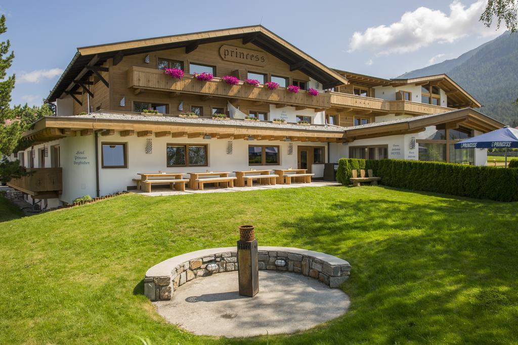 Princess Bergfrieden Seefeld in Tirol Kültér fotó